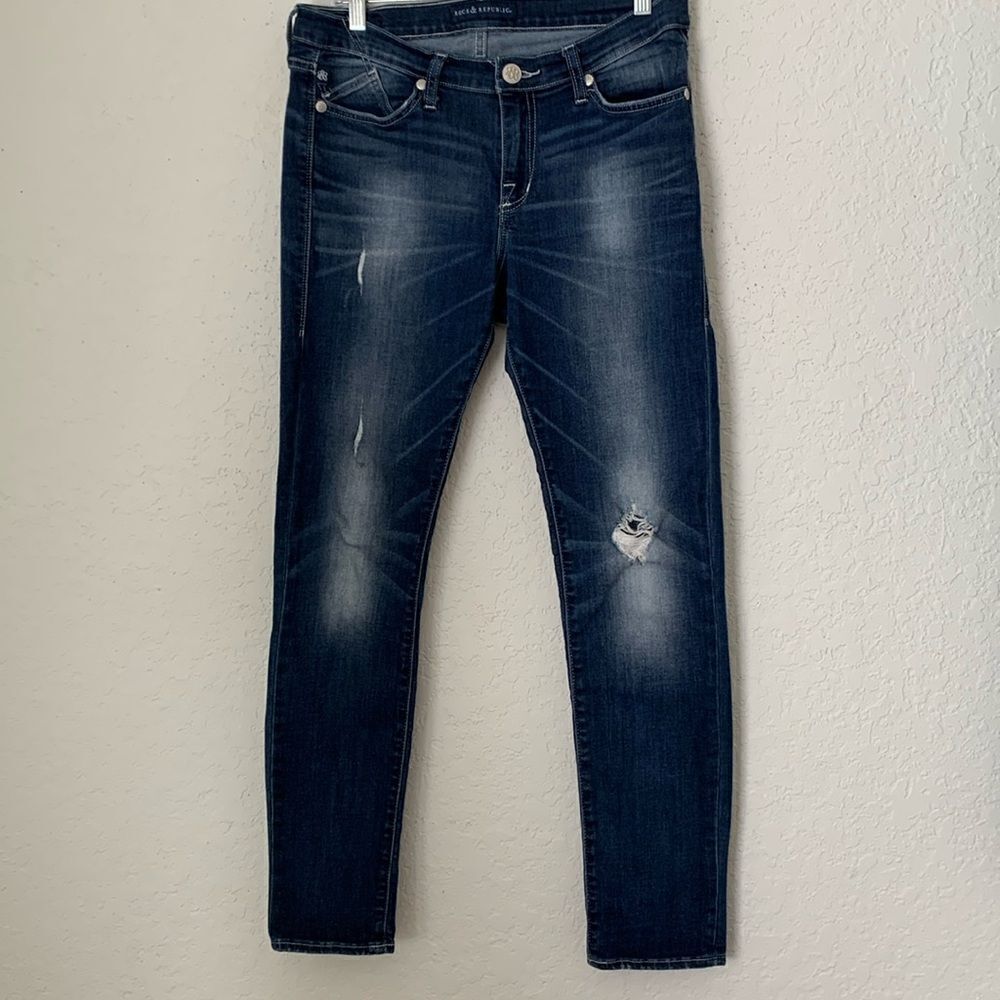 Rock & Republic Berlin Angel Distressed Skinny Medium Wash Women’s Jeans Size 10
